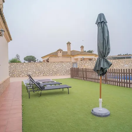 Chalet Con Piscina Privada De Agua Salada, Barbacoa Y Vista Panoramica En - Es-180-32 Villa Conil De La Frontera